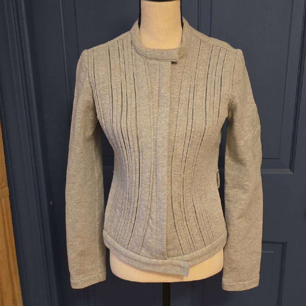 NWOT Gray Ribbed Knit Sweater Jacket W Pockets Fleece Lined Sz 4